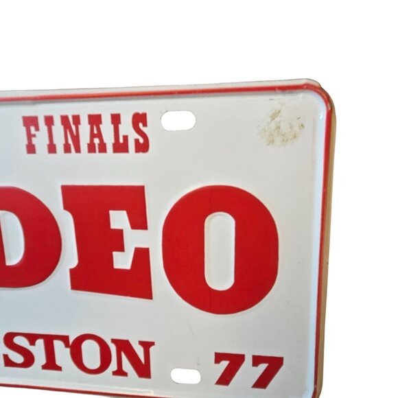National Finals Rodeo License Plate Hesston 1977 NFR Cowboy Collectible Embossed - Picture 11 of 16